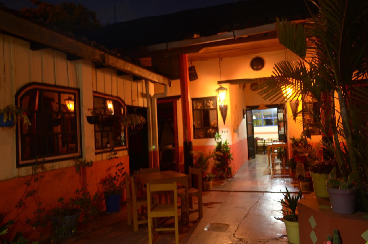 Hostal El Rincon De Los Camellos San Cristóbal de Las Casas Εξωτερικό φωτογραφία